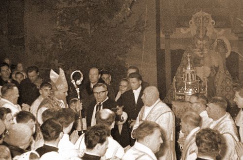 Odnowienie Przymierza Chrztu Świętego, Arcybiskup, Metropolita, Krakowski, Karol, Wojtyła,  Wadowice, ks. Edward Zacher, 1966 r.