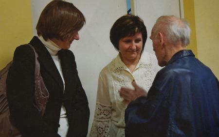 Pani Dyr. Janina Turek oraz pani Renata Krauzowicz w rozmowie ze mną
